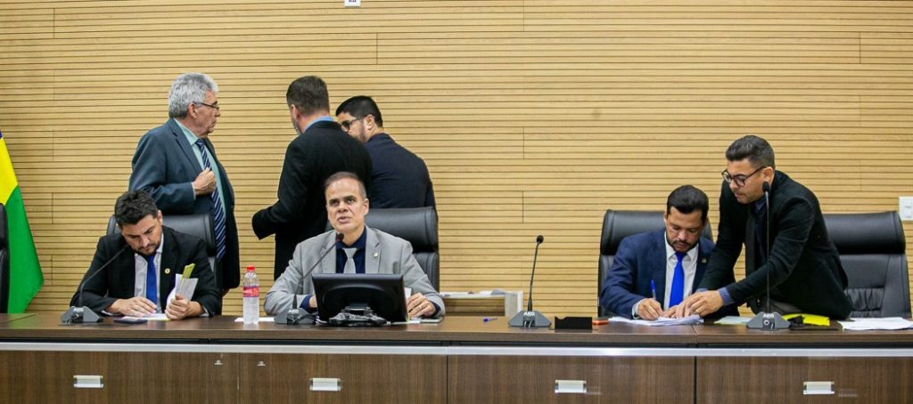 Assembleia autoriza realocação de R$ 5 milhões para manter operações da PMRO em 2025