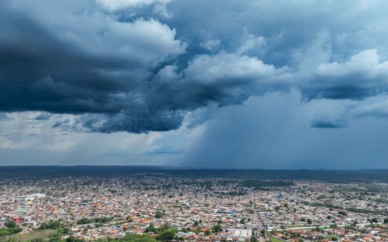Prefeitura de Porto Velho orienta a população quanto aos cuidados em período de fortes chuvas e tempestades