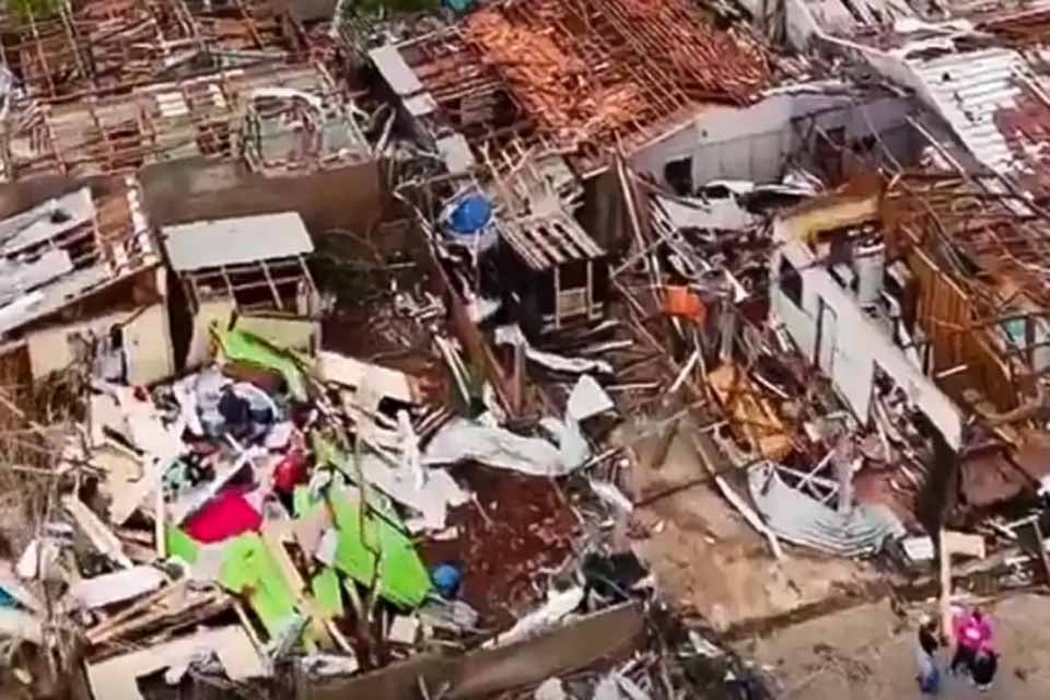 Tornado destrói 90% de cidade no Paraná e causa seis mortes