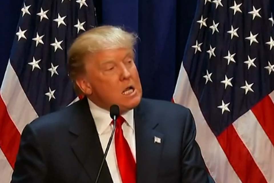 Trump confirma conversa telefônica com Maduro, mas evita dar detalhes