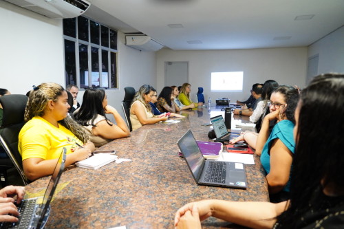 Comitê debate políticas para pessoas em situação de rua em Porto Velho