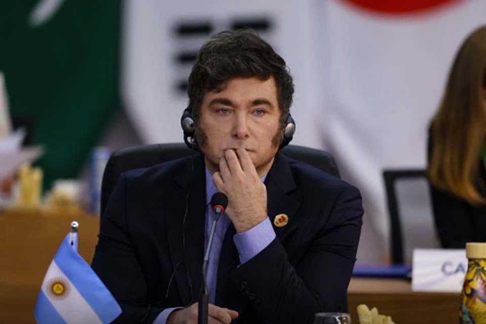 Reforma trabalhista de Milei avança com a aprovação do Senado e segue para Câmara