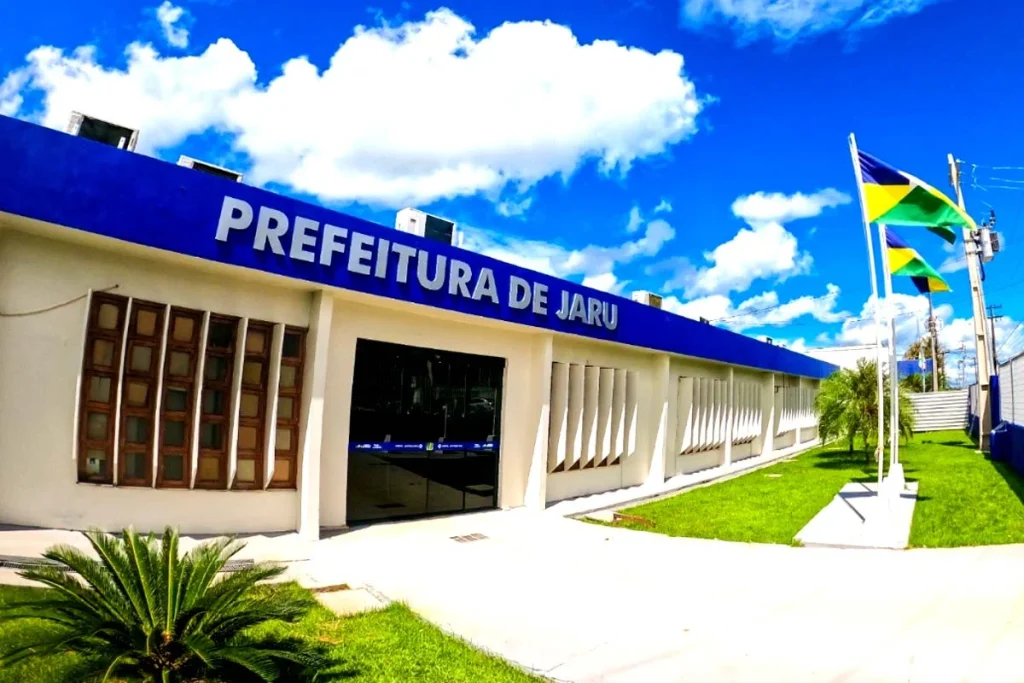 Prefeitura convoca aprovados em concurso público; prazo para posse do cargo vai até 31 de março