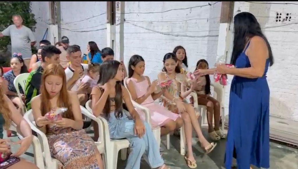 Vereador Gedeão Negreiros leva alegria às crianças no bairro Nova Porto Velho