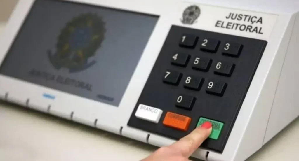 Prazo para tirar ou regularizar título de eleitor termina em 6 de maio