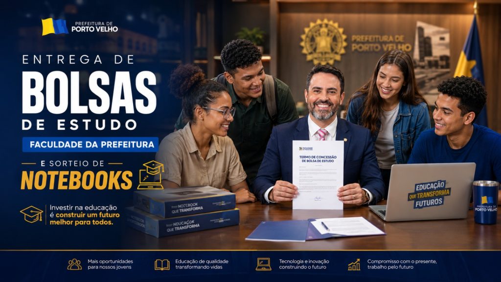 Entrega termos de bolsas de estudo da Faculdade da Prefeitura e sorteio de notebooks