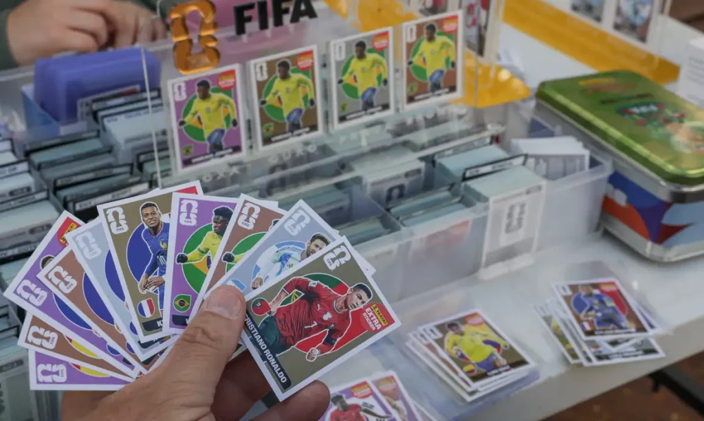 Troca de figurinhas pode atenuar alto custo do álbum da Copa do Mundo
