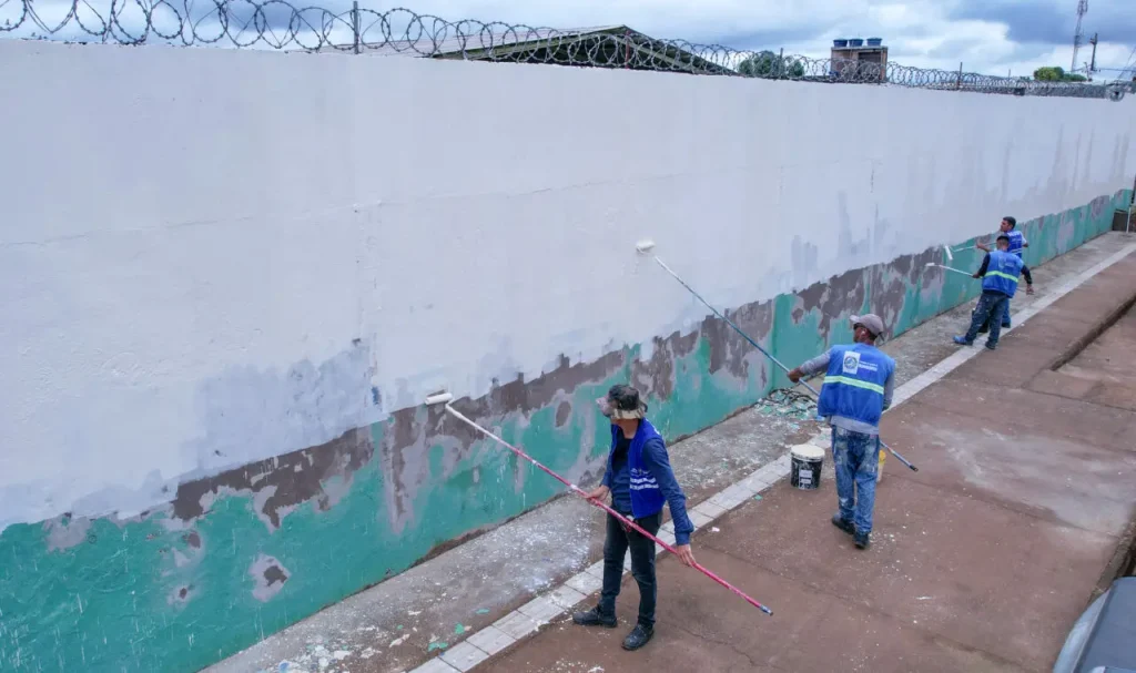 Serviços de manutenção e revitalização são realizados pelo governo de RO em escolas estaduais de Porto Velho