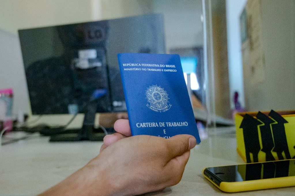 Sine Municipal disponibiliza mais 67 vagas de emprego em PVH