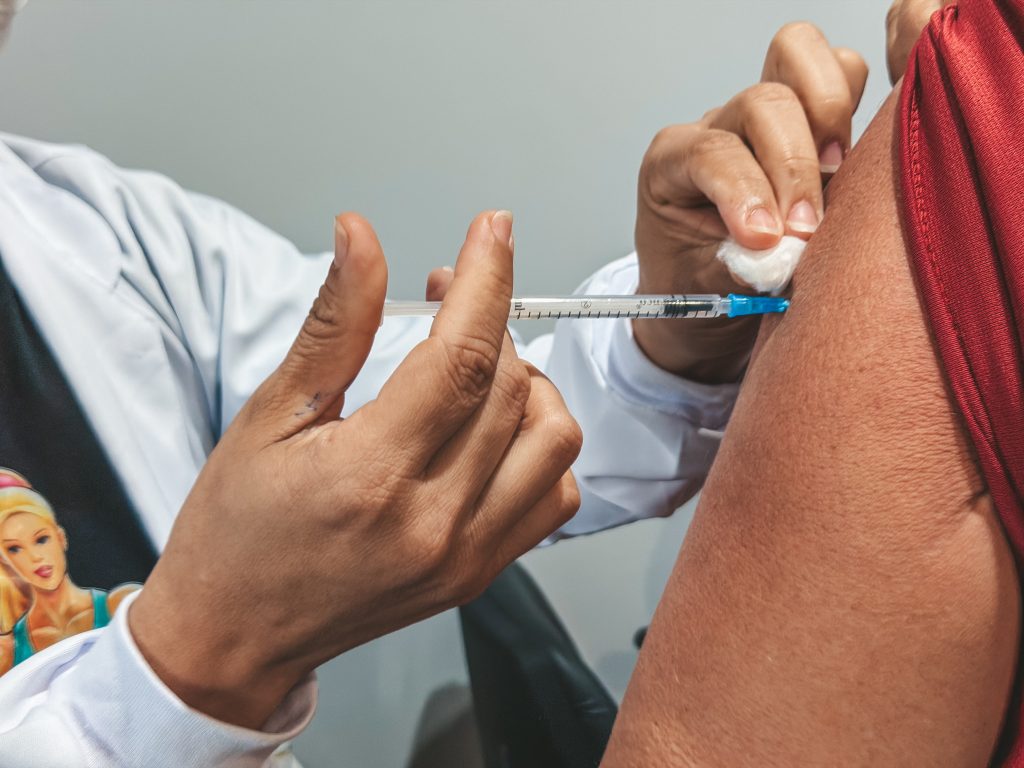Nova vacina Pneumo 20 amplia proteção contra pneumonia e já está disponível em Porto Velho