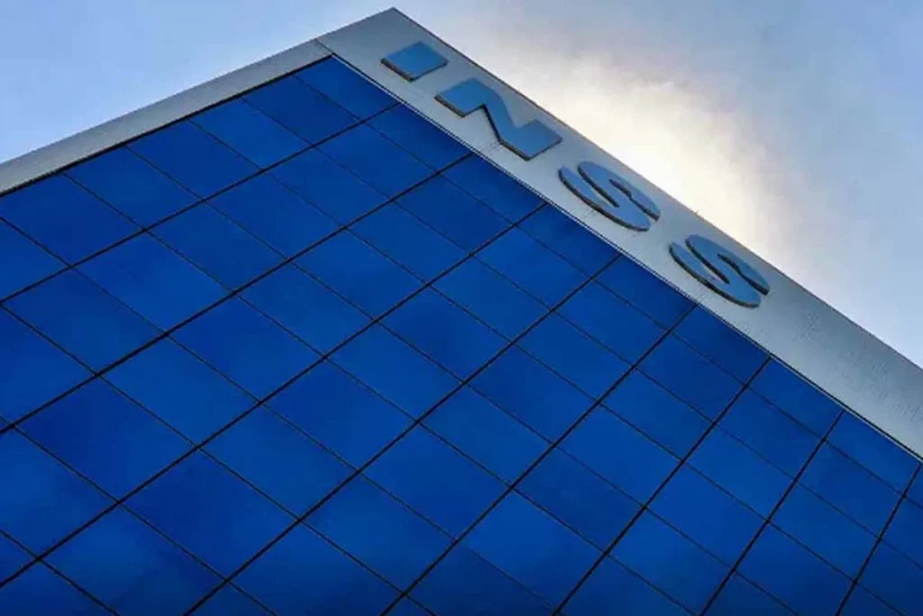 Fila do INSS cai ao menor nível em 21 meses, com 1,8 milhão de pedidos