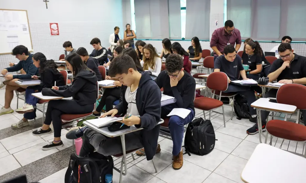 Convocação da lista de espera do Fies no 2º semestre termina na quinta