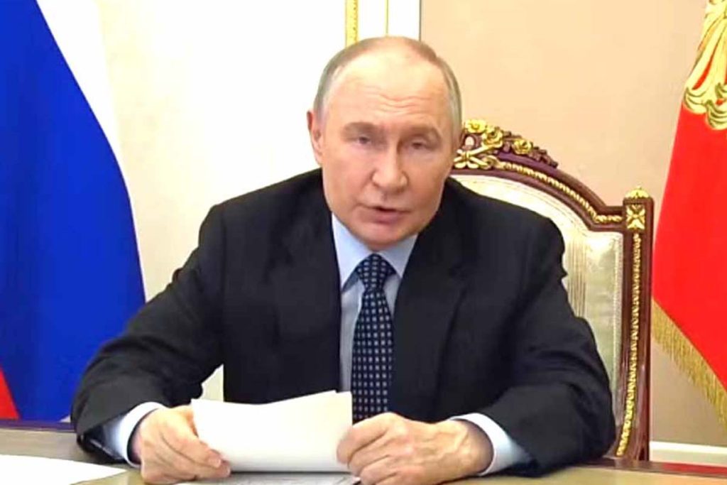 Putin ameaça utilizar “todo o arsenal” em caso de ataque em Kaliningrado